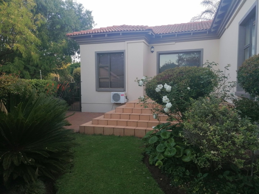 5 Bedroom Property for Sale in Doringkruin North West